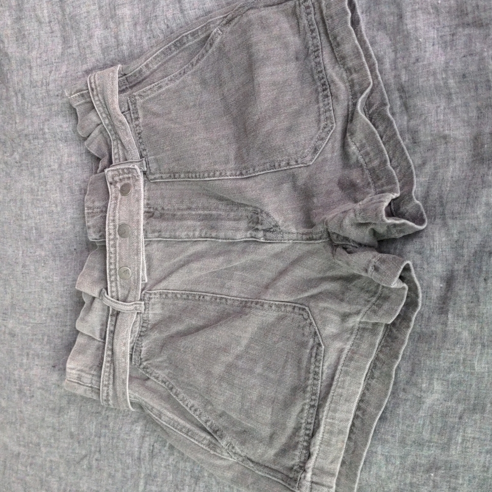 Made well Paper bag shorts